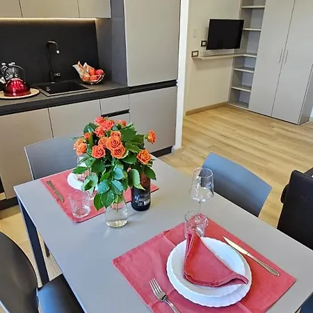 Apartment Happy Holiday Apartament Quartu SantʼElena