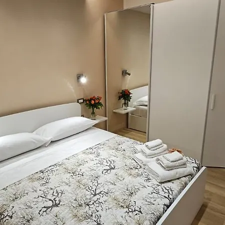 Happy Holiday Apartament Apartment Quartu SantʼElena